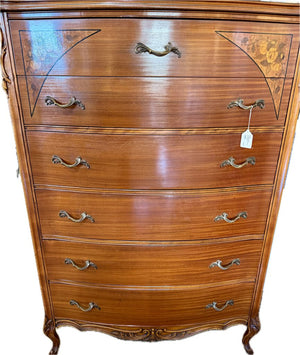 Vintage French Provincial Chest with Inlay Detail